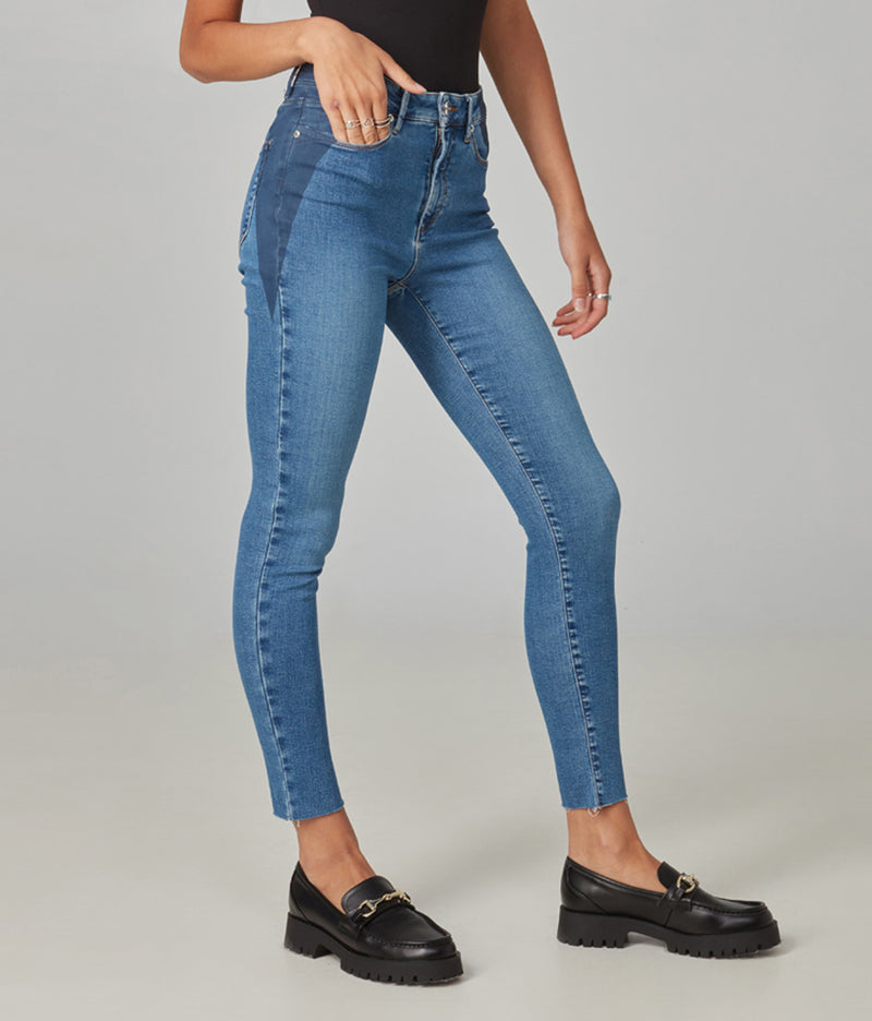 Blue, Skinny jeans for women. Sustainably-made