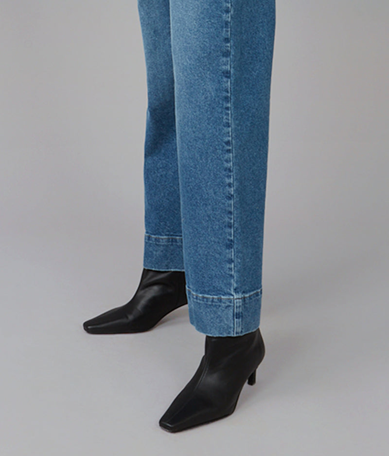 COLETTE-MDL High Rise Wide Leg Jeans