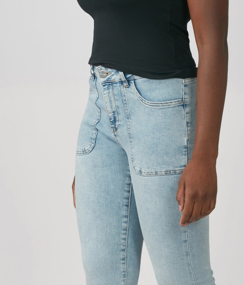 BILLIE-TD High Rise Bootcut Jeans